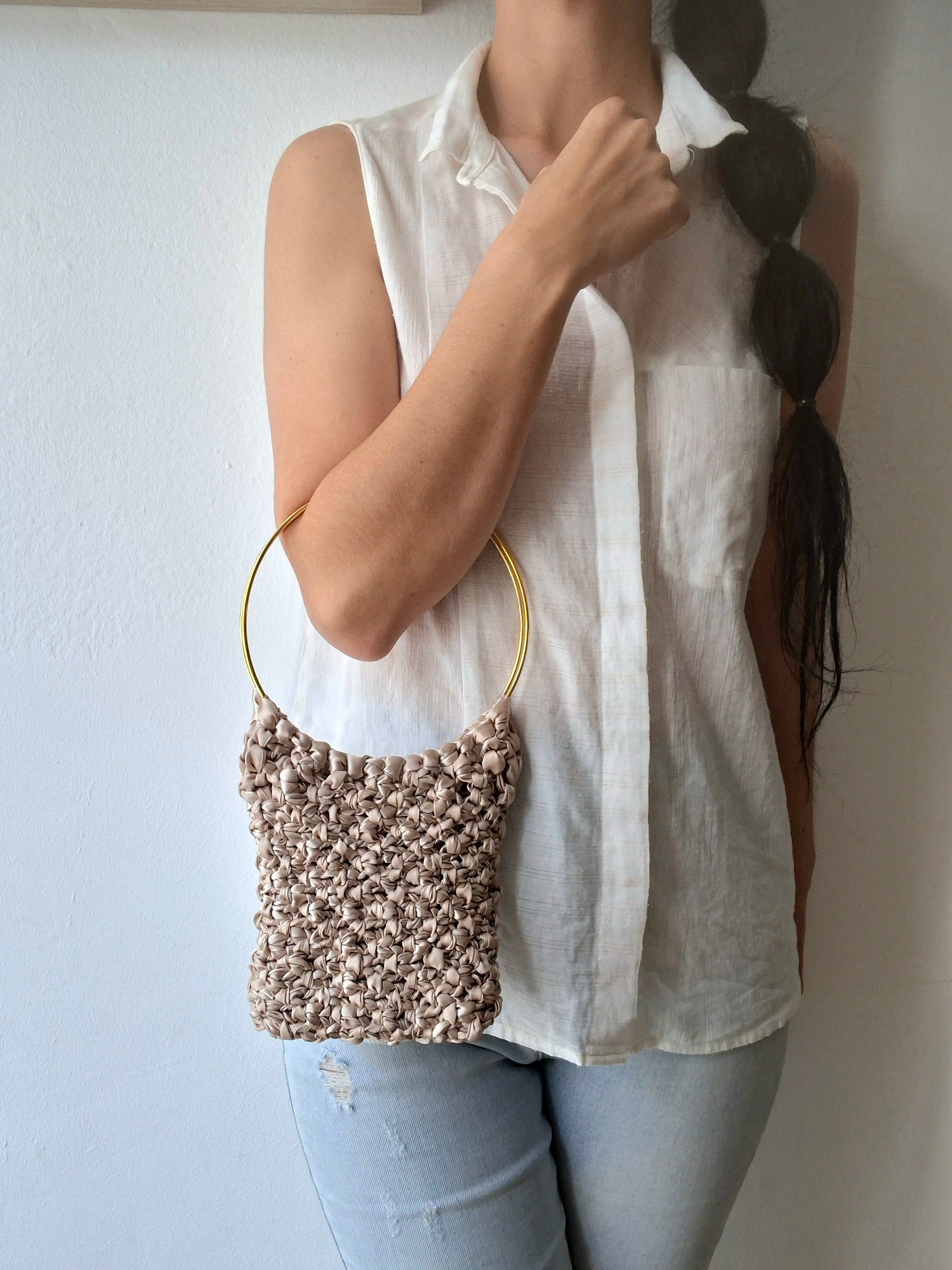 Bolso de Macramé Ayla – Bolso de Mano Artesanal de Fiesta